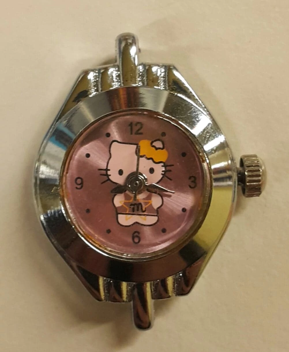 Ceasuri roz cu cadran Hello Kitty