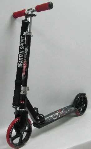 Scuter, negru-roșu SPARTAN JUMBO X205